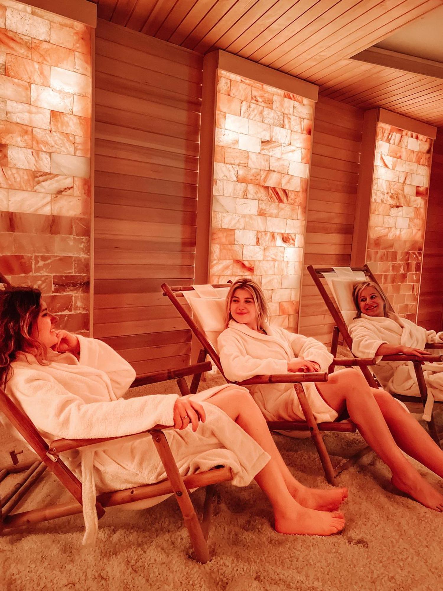 Notera Hotel Spa Хажуковы Экстерьер фото